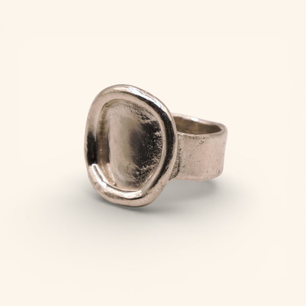 Sterling Silver Ring: The Looking Glass